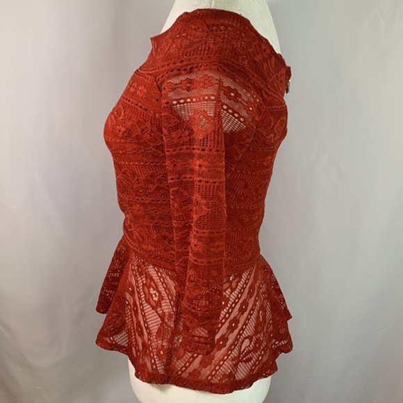 Bebe Orange Lace Floral Design Peplum Quarter Sleeve Top - Picture 3 of 6